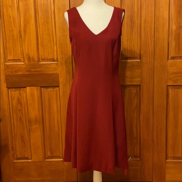 red dress theory